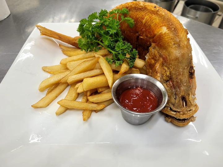 პუერტო-რიკული კერძების მომზადება შეფ-მზარეულ კორდეროსთან ერთად