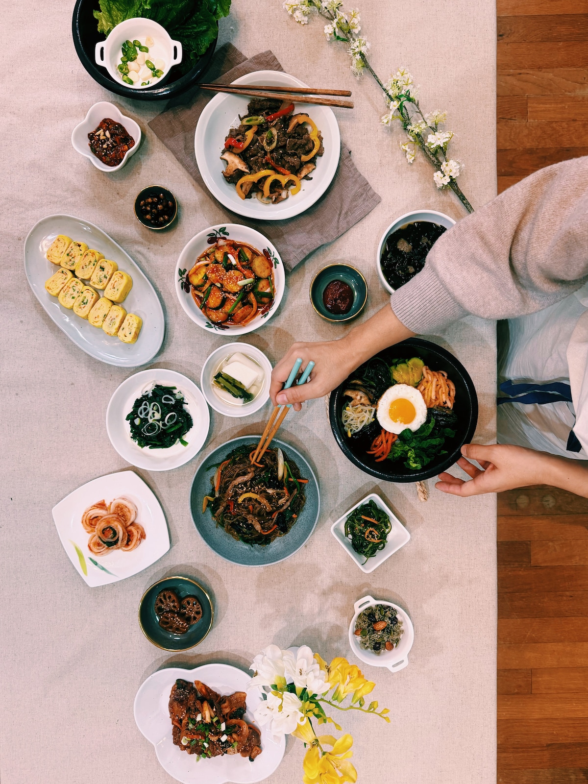K-food cooking with K-mom making  Bulgogi