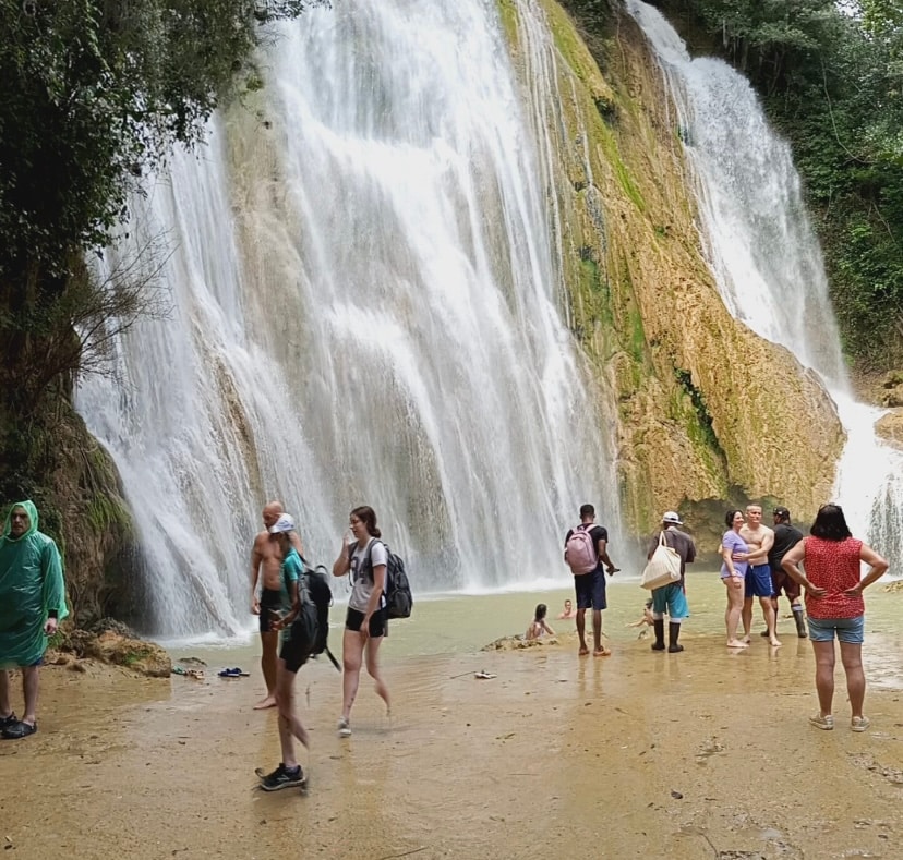 Excursion to El Limón Waterfall