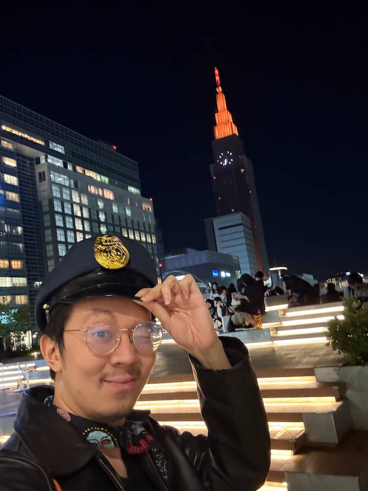 Обиколка на клубовете за гейове в Токио