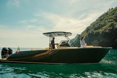 วันพิเศษบนเรือส่วนตัวในชายฝั่งปอร์โตฟิโน
