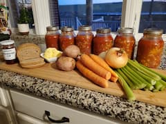 Experiencia de enlatado de sopa de herencia Amish