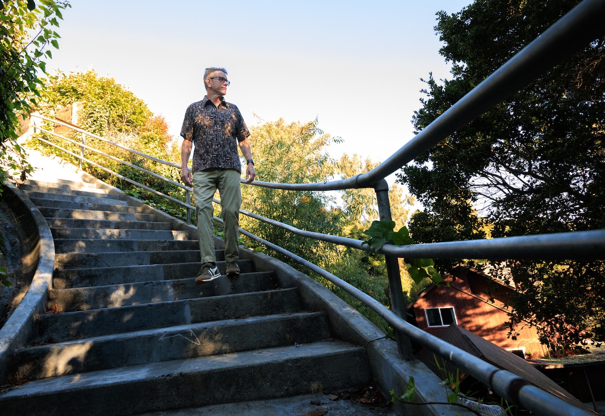 Santa Cruz Beach Hill to Mission Hill Walking Tour