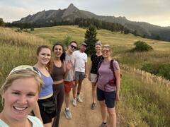 Caminata de yoga en Boulder