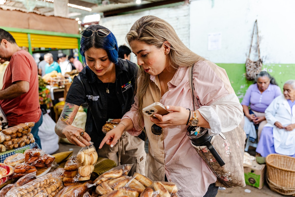 Discover the local cuisine of Riosuceña and Pinta