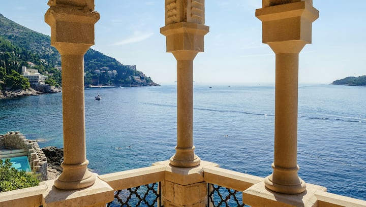 Step into Dubrovnik&#x27;s Medieval Gateway