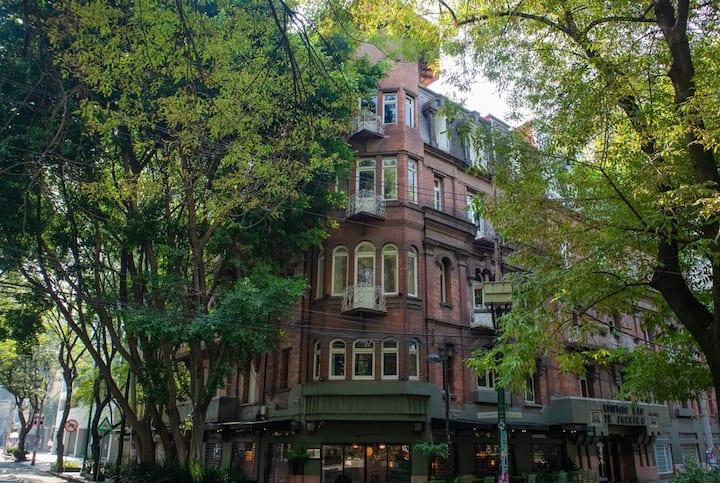 Roma a puerta cerrada