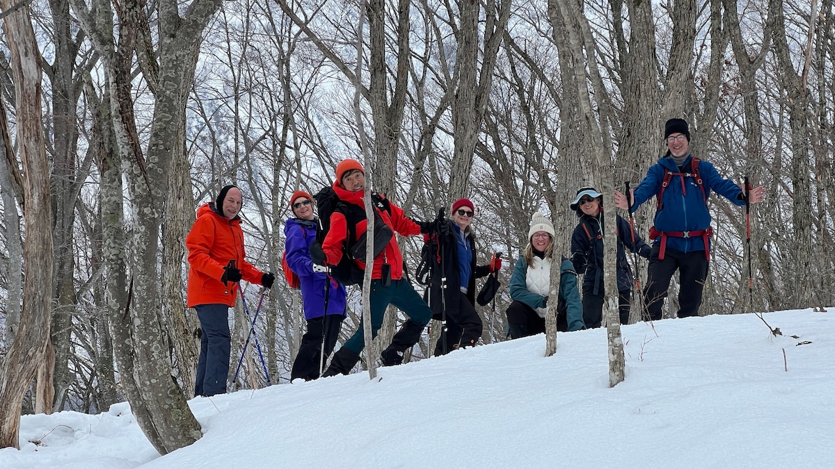 Silent Snowshoe Journey to Ameike Lake