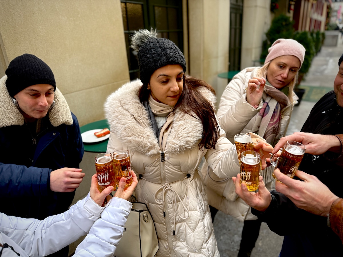 Vienna Food Tour: Strudel, Schnitzel & Hidden Gems