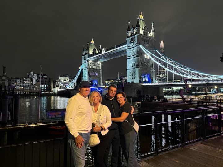 4-часова частна обиколка с такси през нощта в Лондон