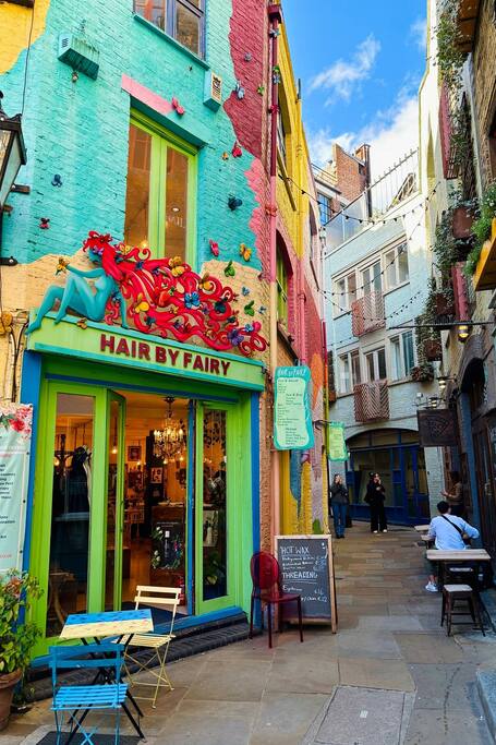 Soho y Covent Garden con cerveza incluida