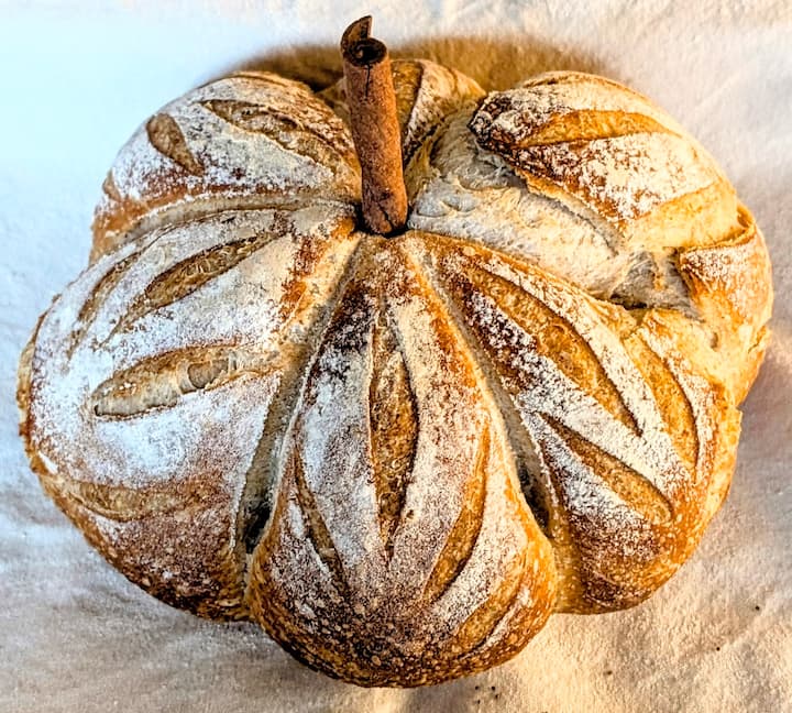 Урок по изкуството на занаятчийското печене на хляб с квас