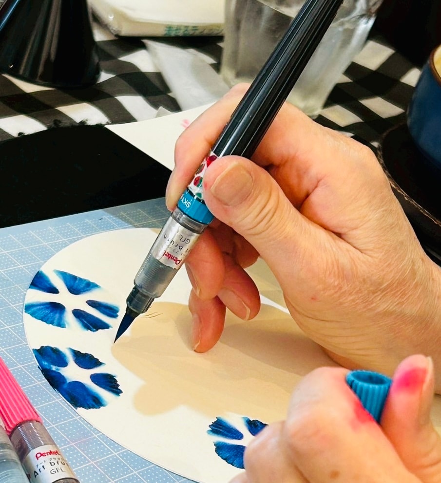 Unique dream logo art experience to paint your mind with colors and shapes