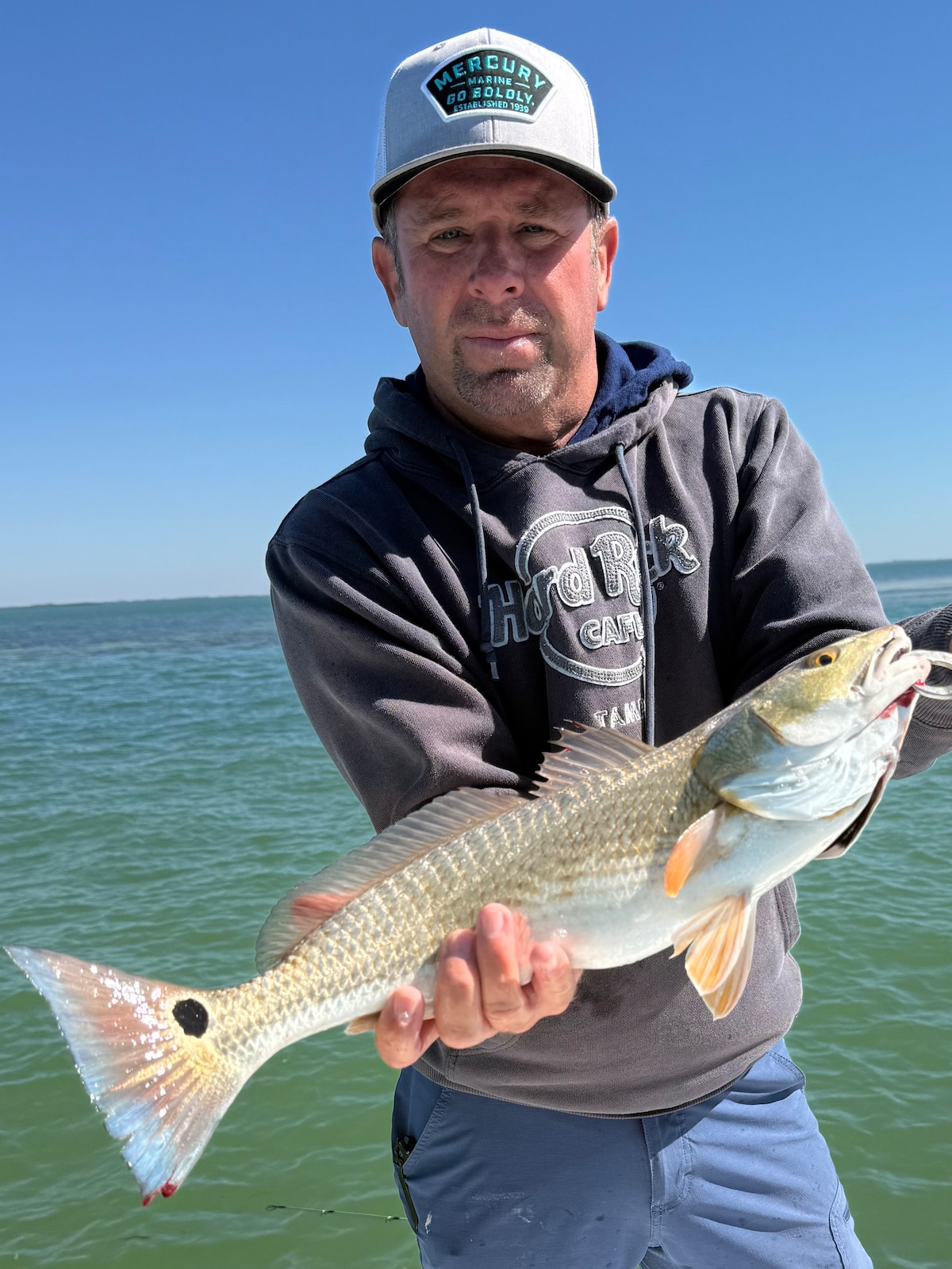 Cast a line with a seasoned fishing captain