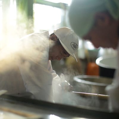 Experience Tanabe Sake Brewing 
Sake tasting & brewery tour