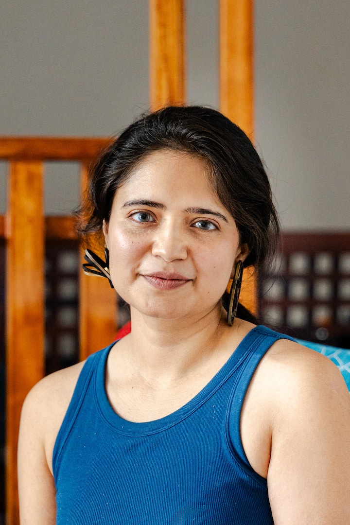 Ufundi wa Fedha na Msanii wa Vito vya India