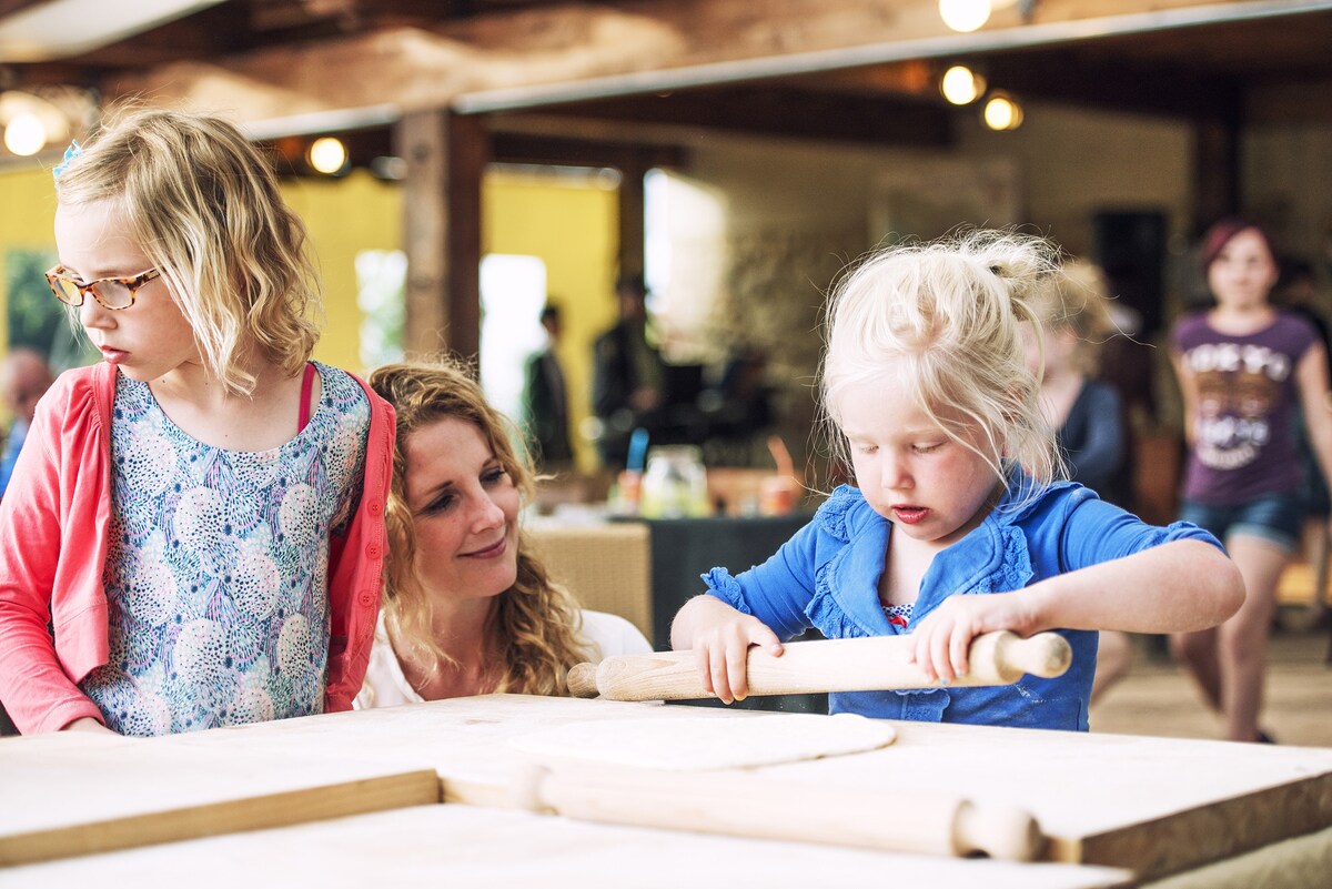 Authentic Pizza Making in the Tuscan Hills