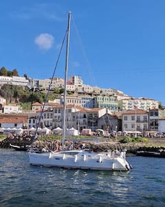 Porto:Sunset in Sailboat Port Tonic & Secret Toast