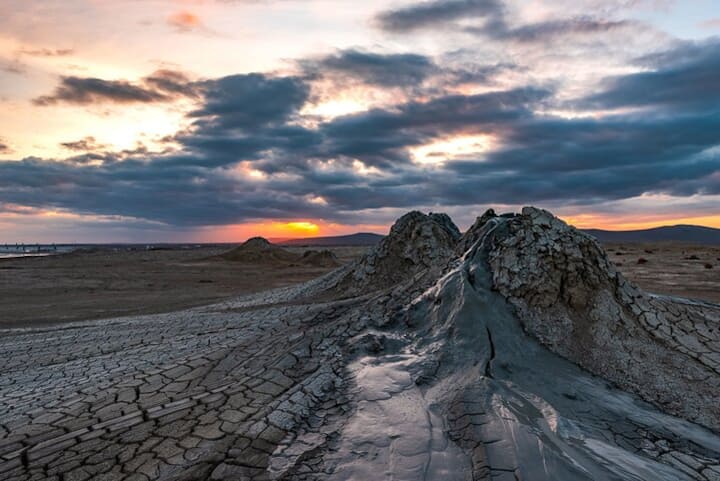 Recorrido por Ateshgah, Gobustán y los volcanes de lodo