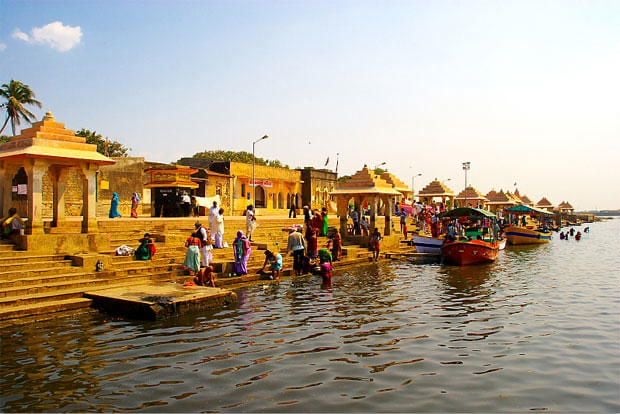 Explore Somnath & Nearby historic & tourist places