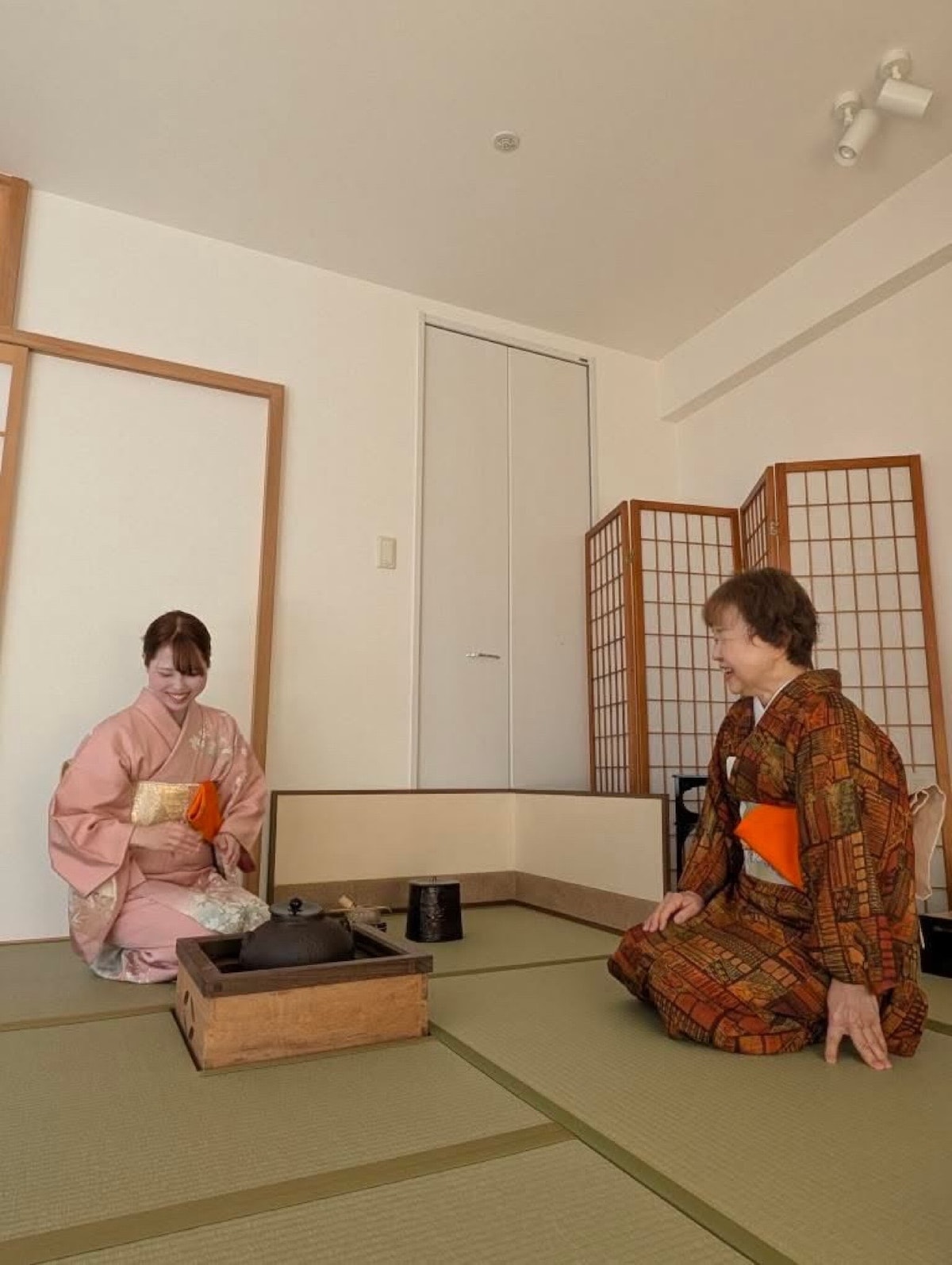 Beginners Welcome | Japanese Tea Ceremony with a Tea Master
