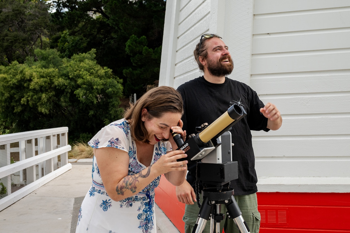 Journey through space with astronomy props
