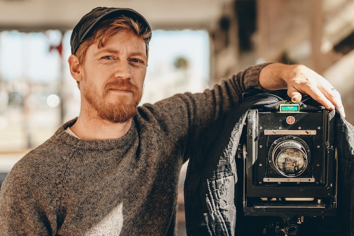 ისტორიული ხელნაკეთი ფერადი ფერლითი პორტრეტები