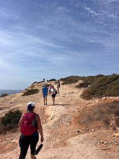 סיור מודרך בשביל שבעת העמקים התלויים
