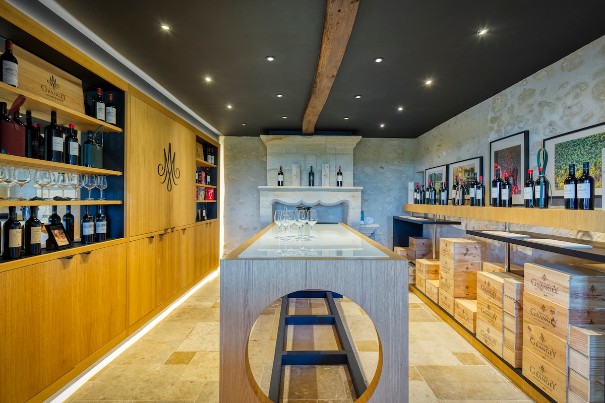 Discovery tour of Château Grangey in English