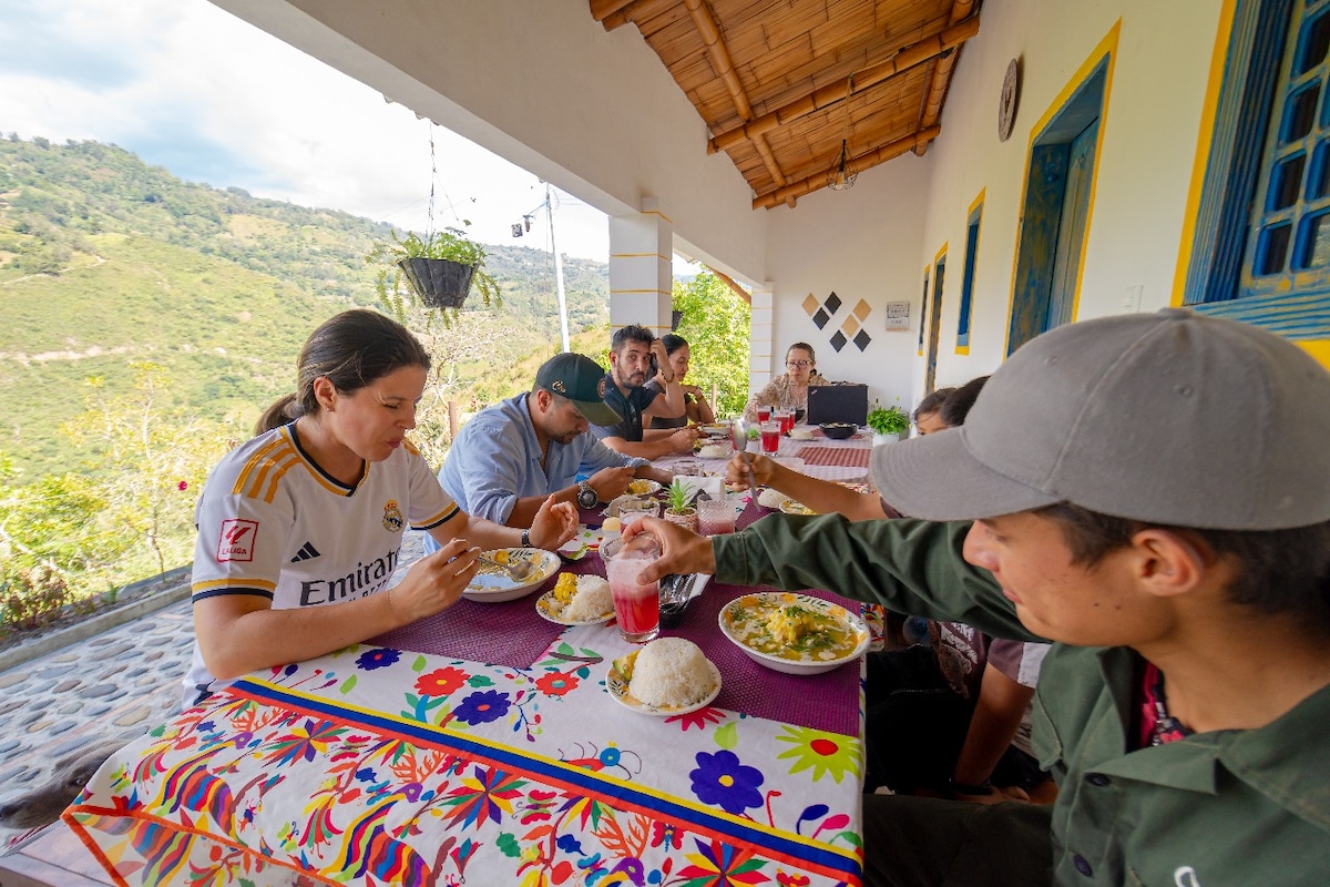 Experience the authentic coffee adventure near Bogotá