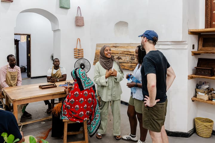 Participez à un cours avec un maître artisan de Zanzibar