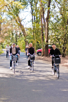 京都当地人带你骑电动自行车探索东山隐秘景点