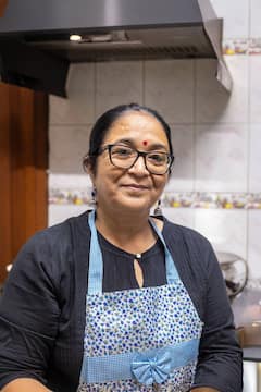 学做印度奶茶、炸菜饼和酸辣酱