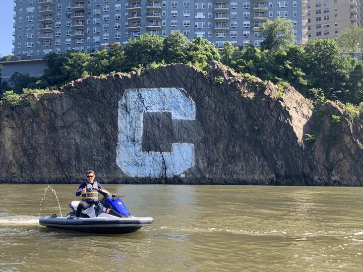 Përvoja e skive ujore në NYC