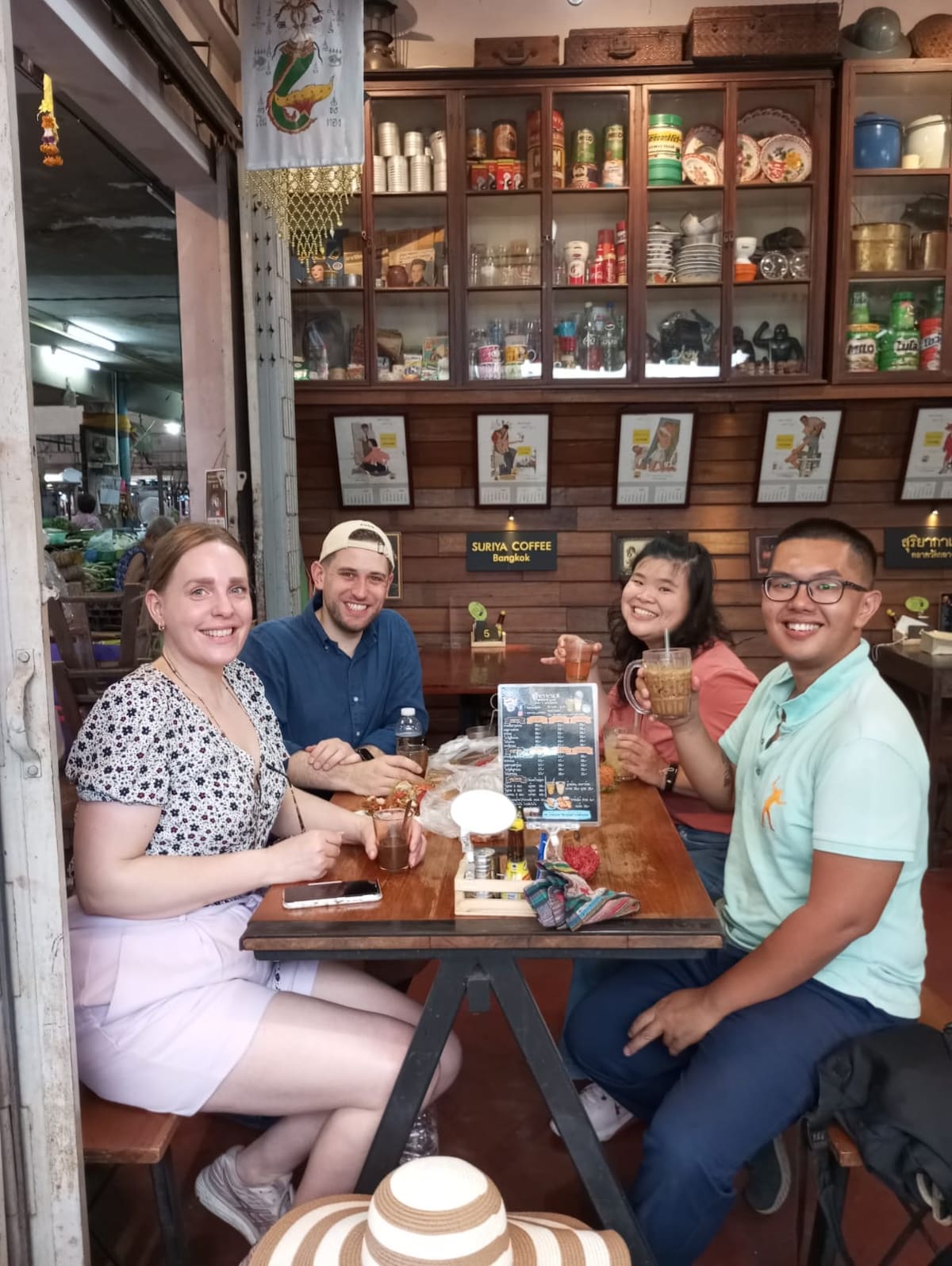 Bangkok Essence Walking Tour - 2 Hours