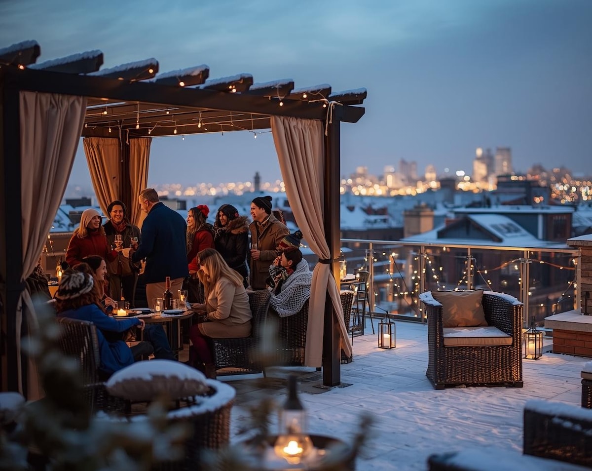 Cocktail tasting in a hidden Rooftop bar