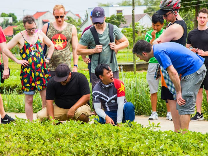 Haz un tour culinario privado por Hoi An en bicicleta