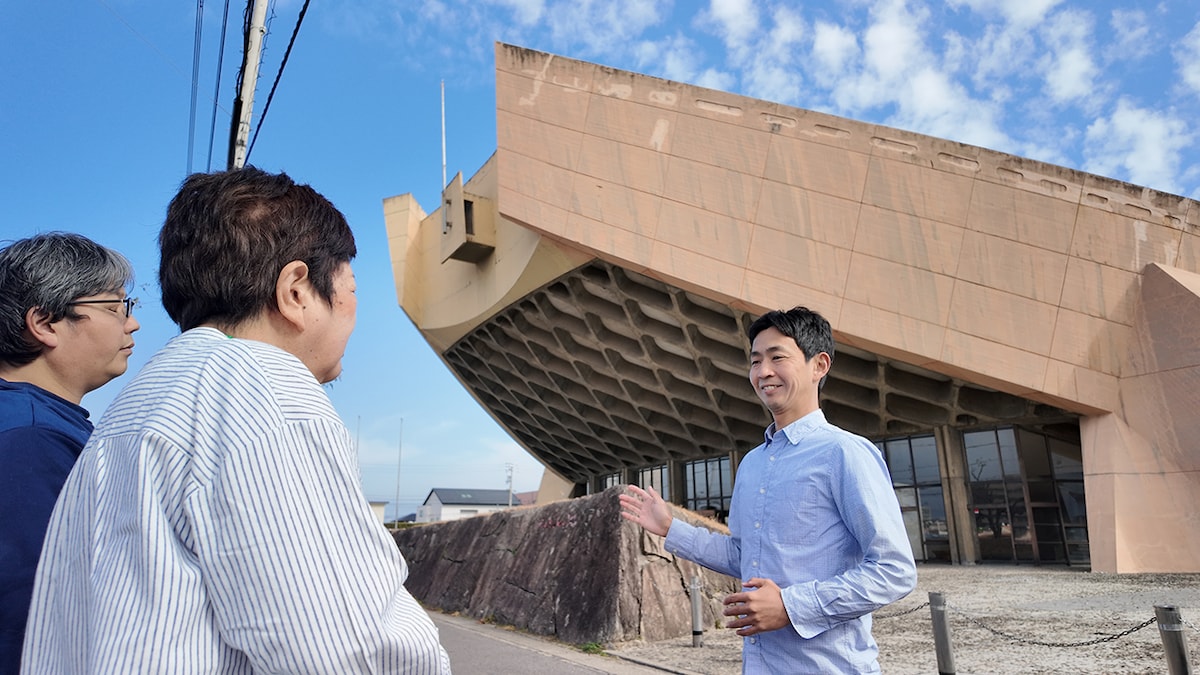 A tour of the works of the master Kensho Tange