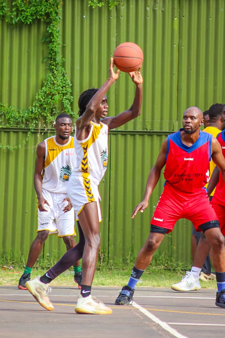 ბასკეტბოლის თამაში სამოთხეში წვრთნა და შეჯიბრი