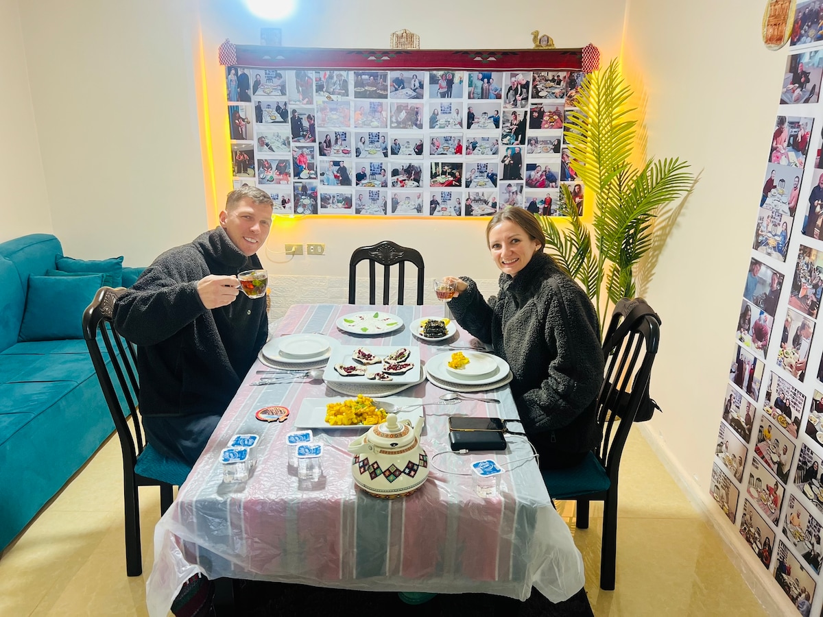 Traditional Jordanian meals & warm hospitality