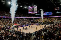 Behind the scenes at a Paris Basketball game