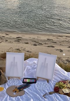 Pinta en la playa con delicioso Brunch