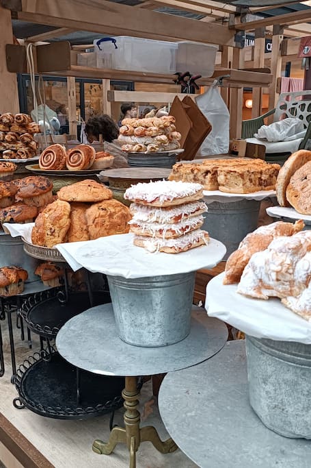 London Food Tour in Soho Chinatown & Covent Garden
