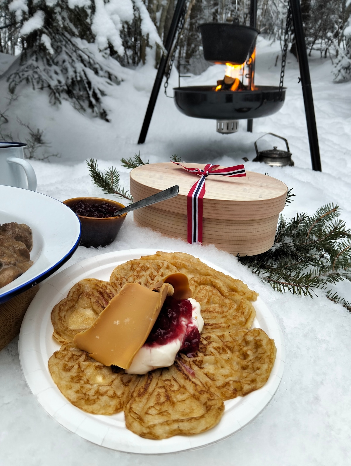 Oslo’s Food Tour: Nature Walk and Forest Feast