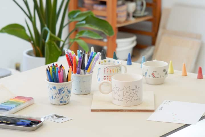 Време да се съсредоточа само върху себе си, опит с ръчно изграждане на керамика