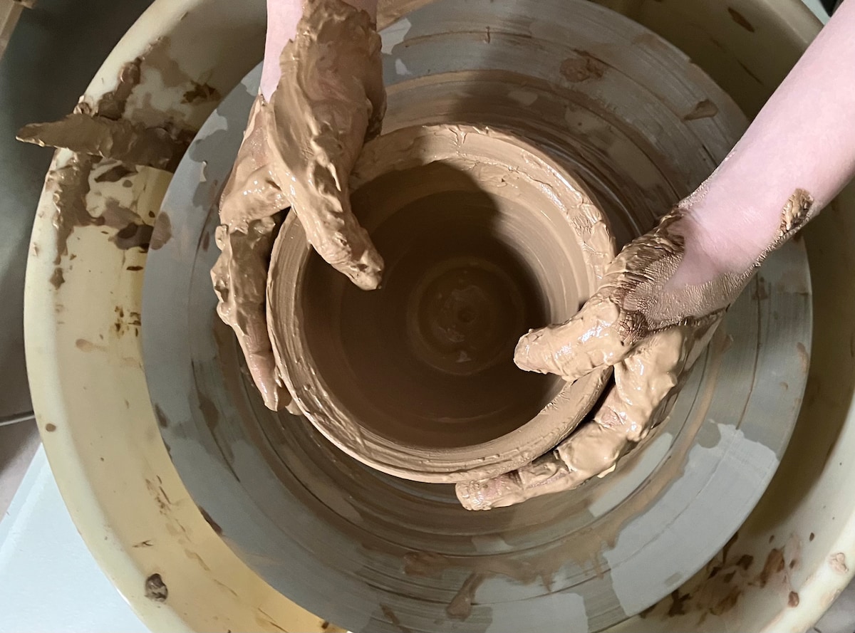 Pottery Wheel & Hand-painting Experience