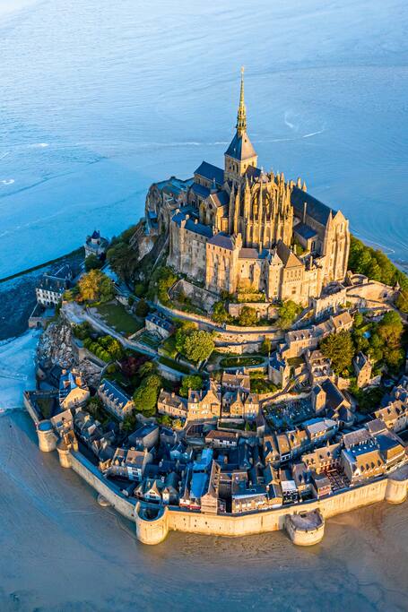 Mont-Saint-Michel Day Trip from Paris