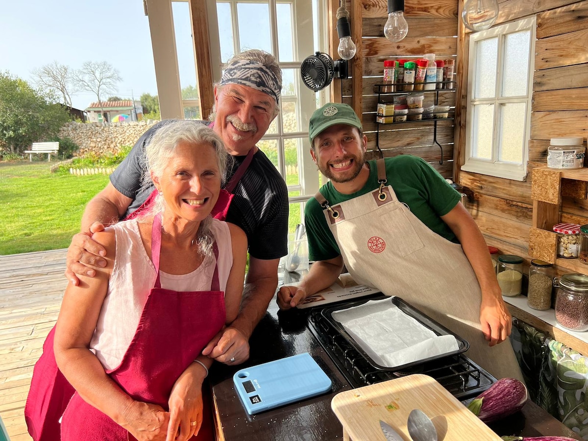 Creative Mediterranean cooking workshop at your place