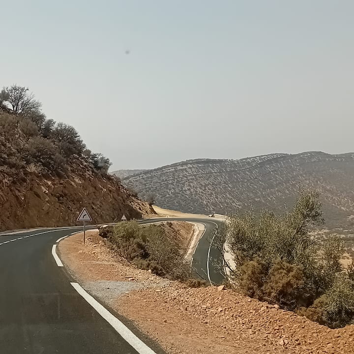 Paseo por las montañas y los pueblos de Marruecos