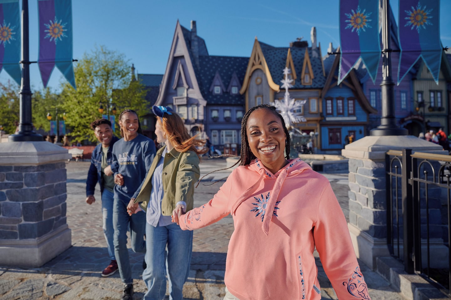 Apparence PARIS×Disney スカート Disneyland® Paris: 1 Day 2 Parks with Transport · ☆4.67